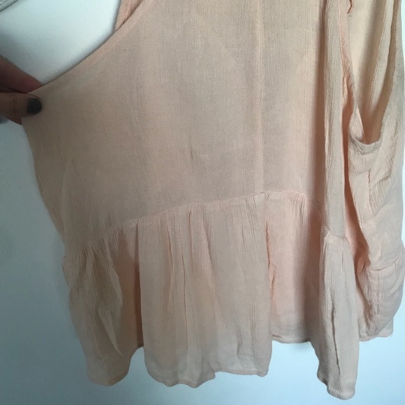 CUTE American Eagle Pink Crochet Tank Top Medium - Picture 5 of 6